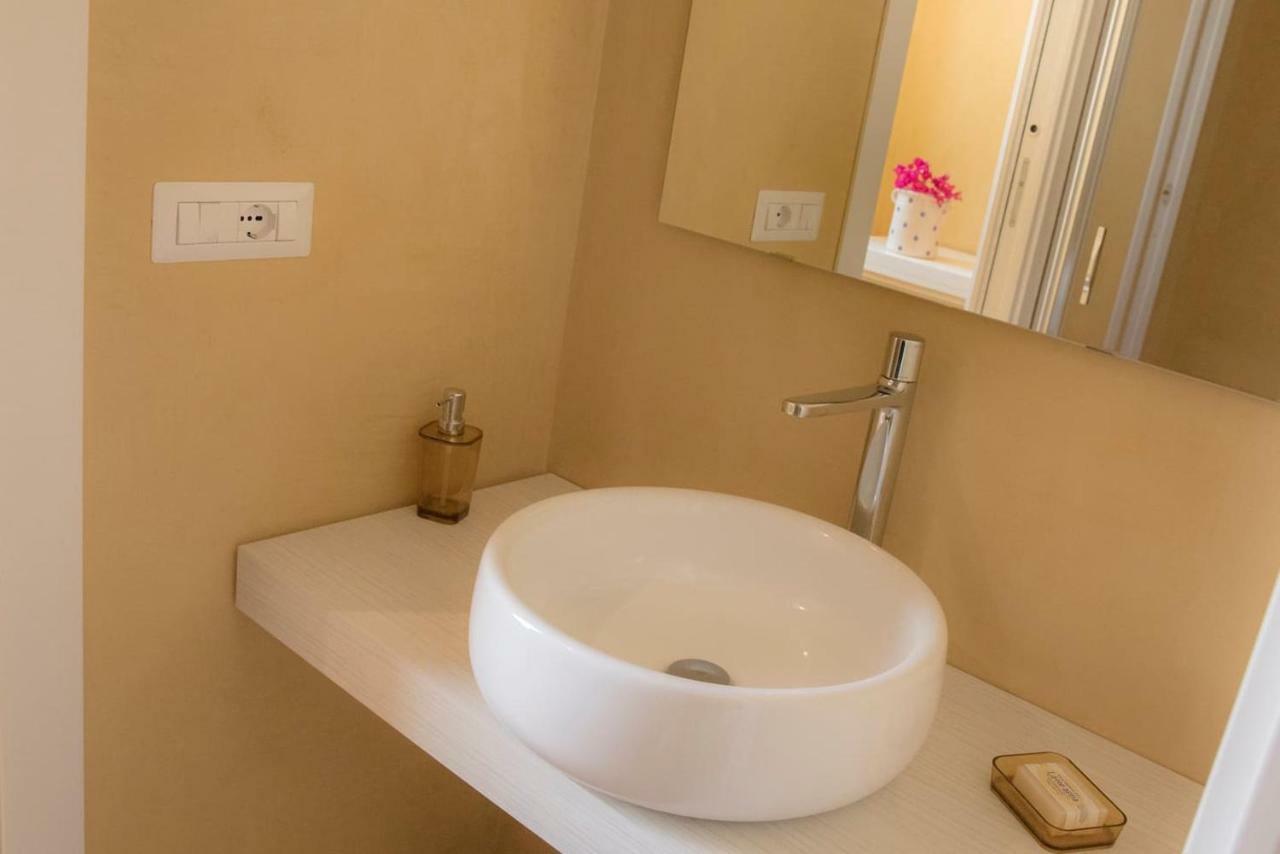 Residenza Lago Syracuse Luaran gambar